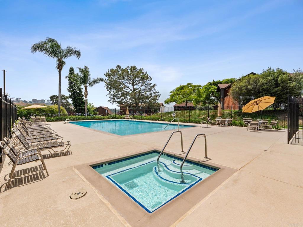Cardiff Cove community pool and spa